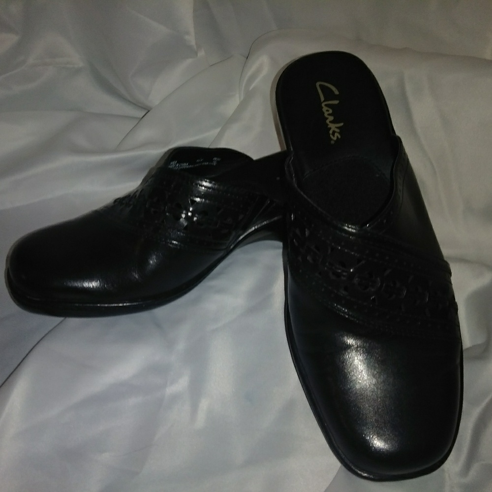 Clarks shoes 6.5